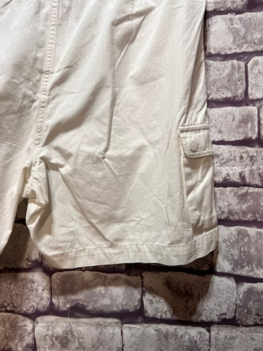 Jones New York NWT White Shorts Size 16 - Picture 7 of 8